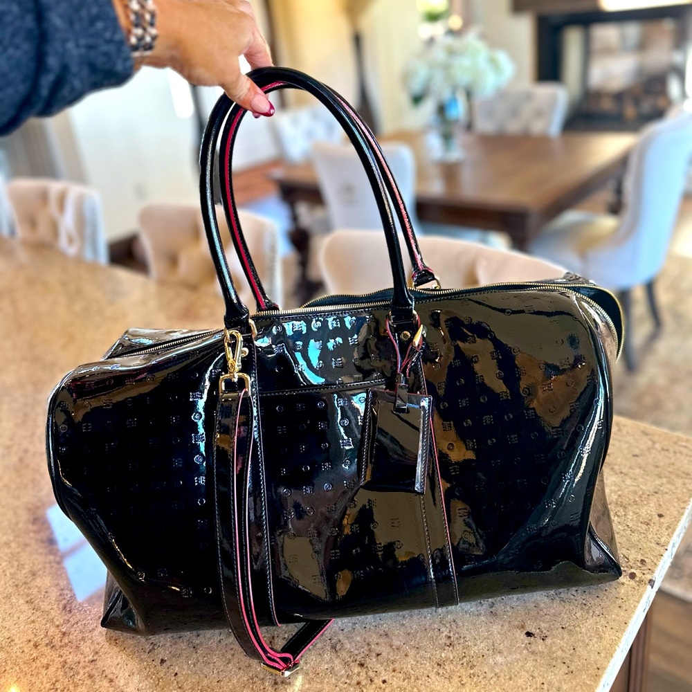 Arcadia XL Weekender Bag in black